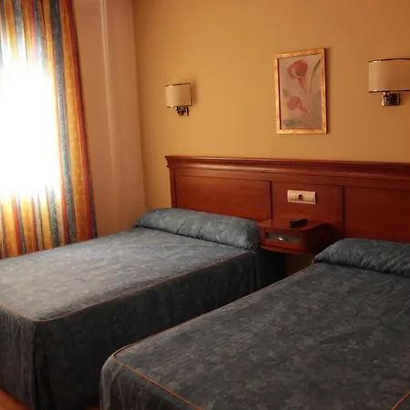 Tio Pepe Ii 게스트하우스 2*